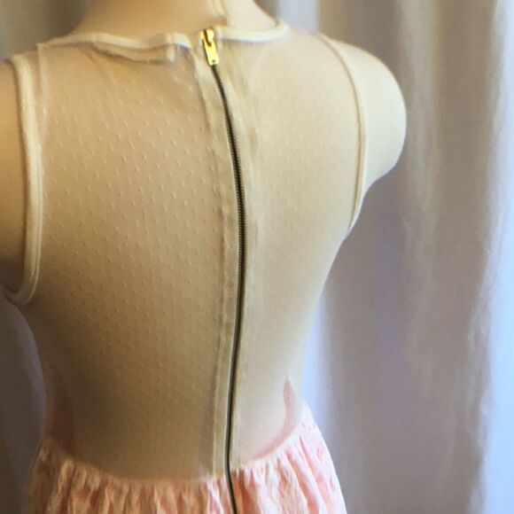 Pink dress with cream lace overlay in size large - Picture 6 of 8